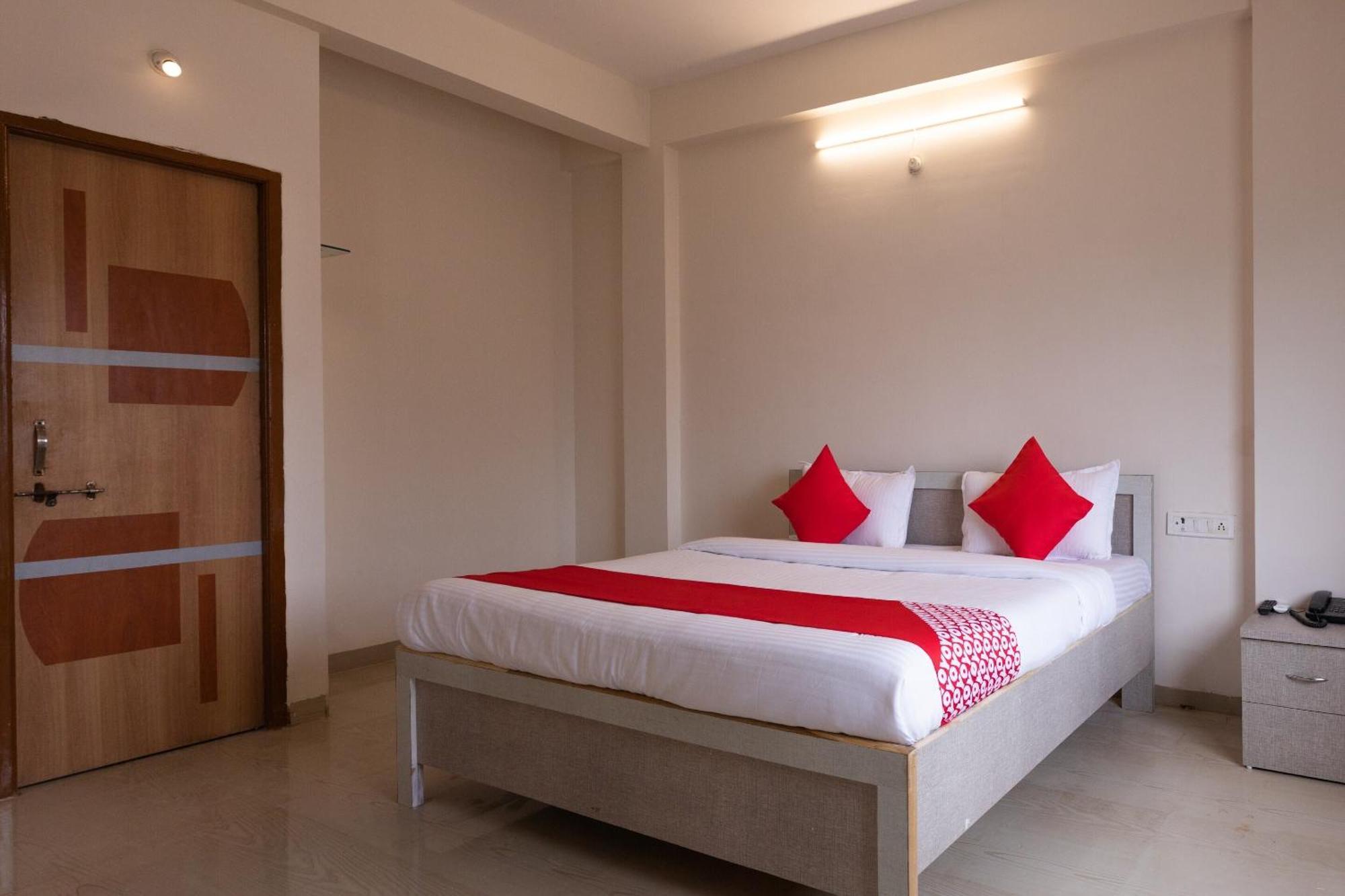 O Ocean Pearl 3* Indore